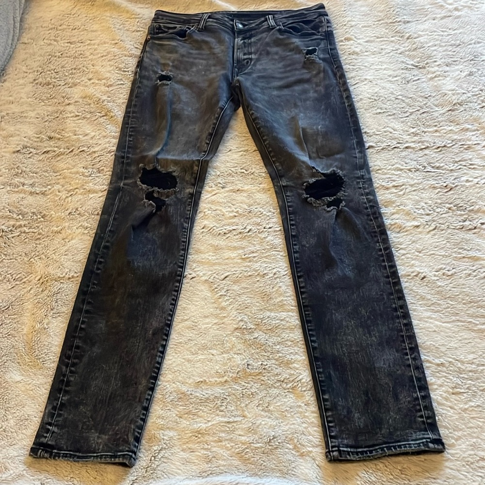 American Eagle Distressed Skinny Jeans 33x34